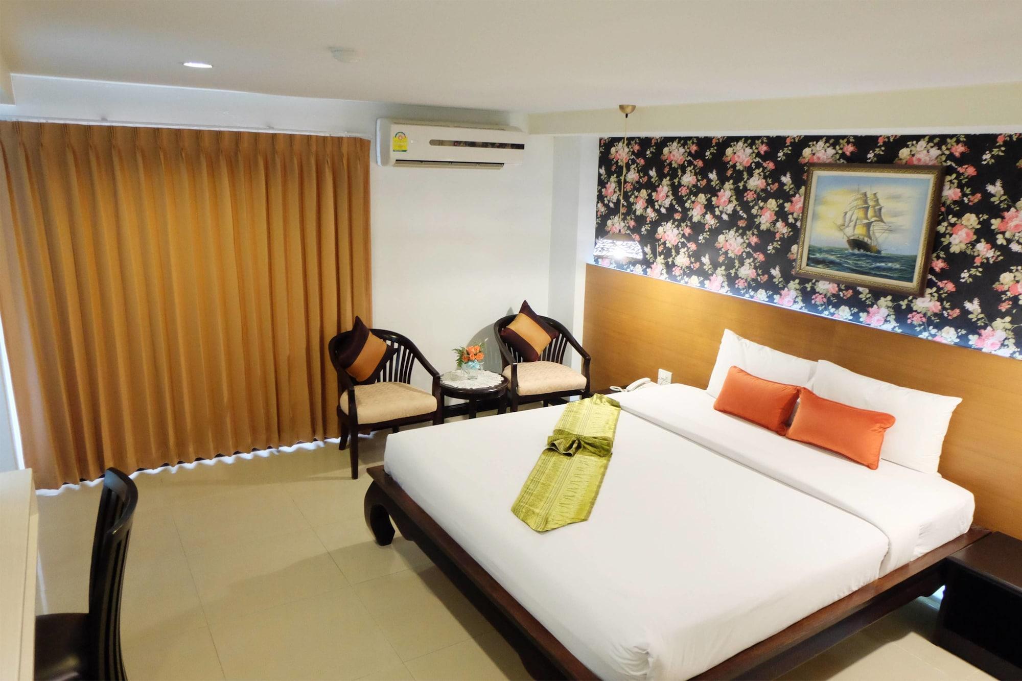 Grand Hill Resort And Spa Nakhon Sawan Exteriér fotografie