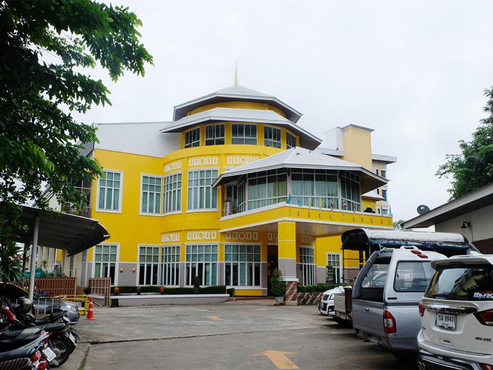 Grand Hill Resort And Spa Nakhon Sawan Exteriér fotografie